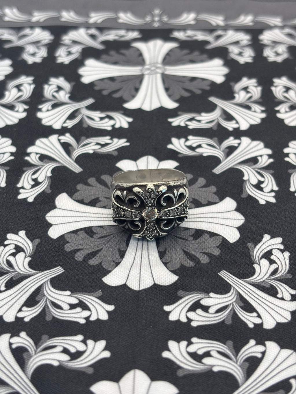 Chrome Hearts Factory Set Diamond Keeper Ring