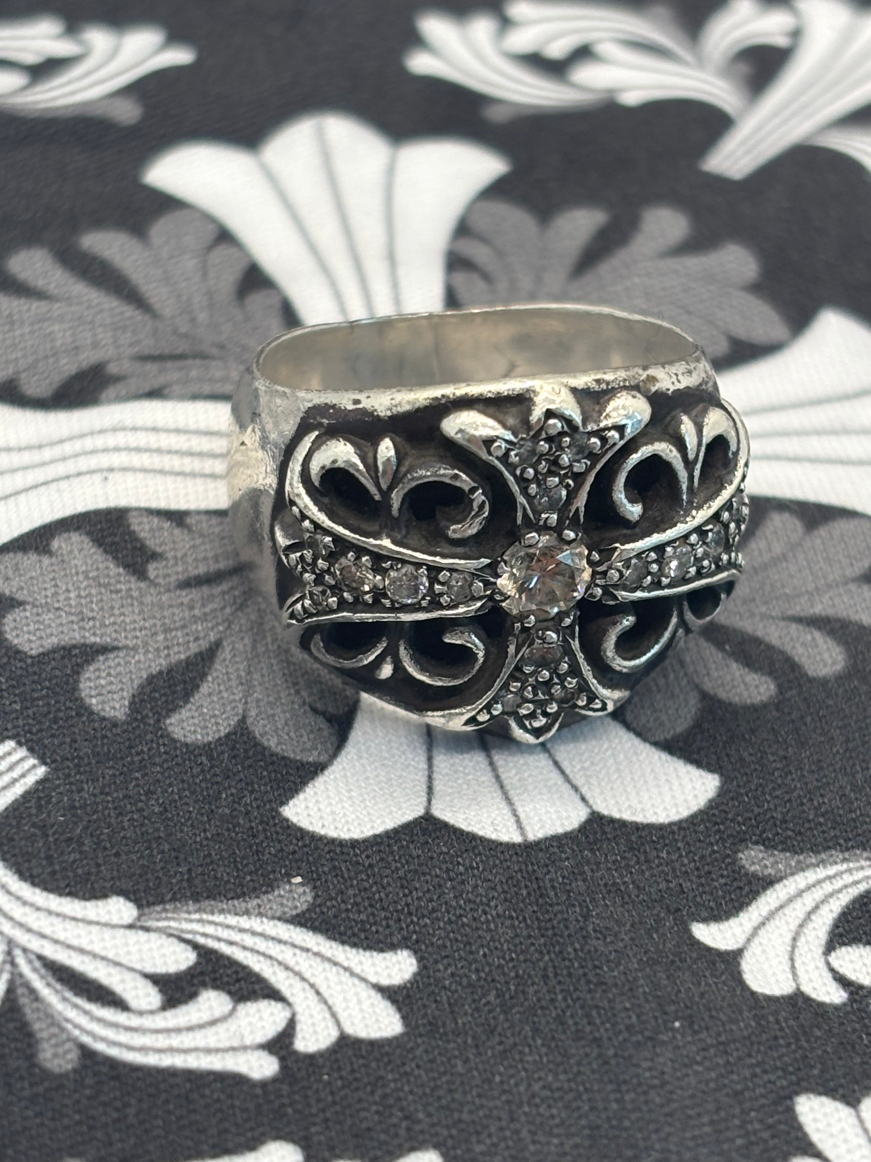 Chrome Hearts Factory Set Diamond Keeper Ring