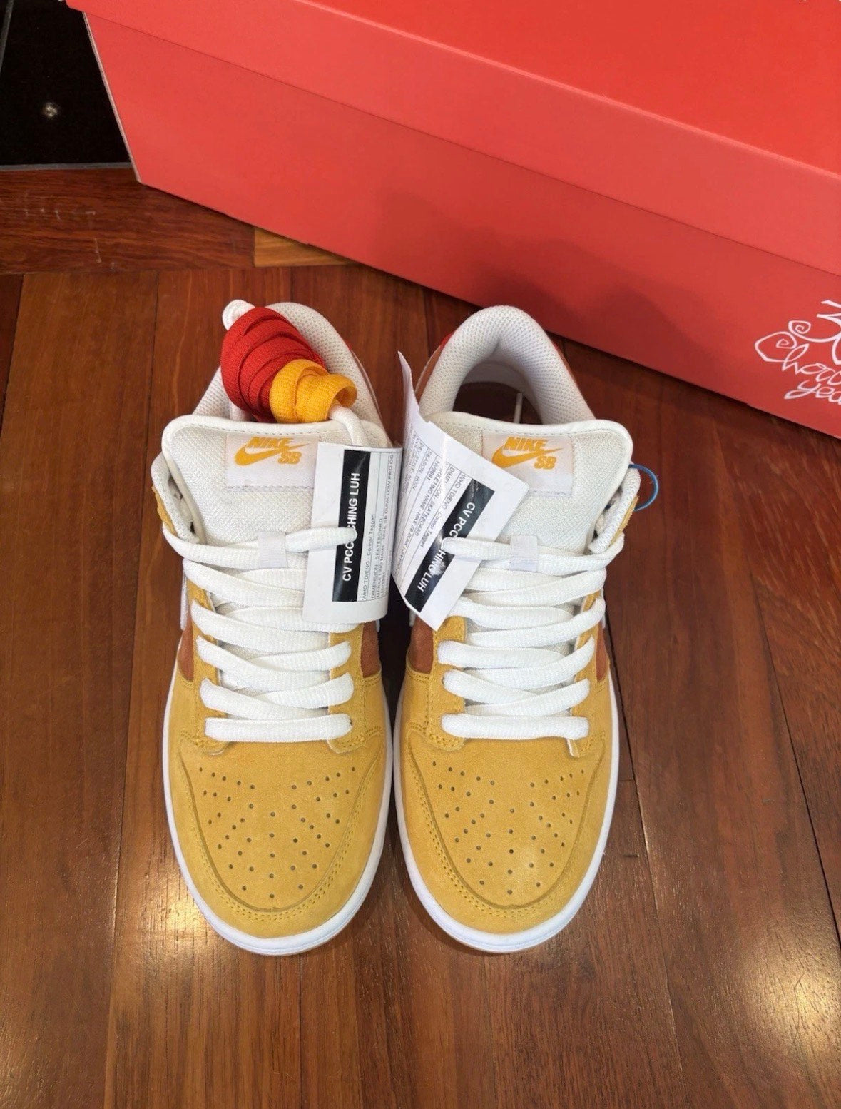 Nike SB Dunk Low Chocolate Skateboard Suns 1/30 numbered